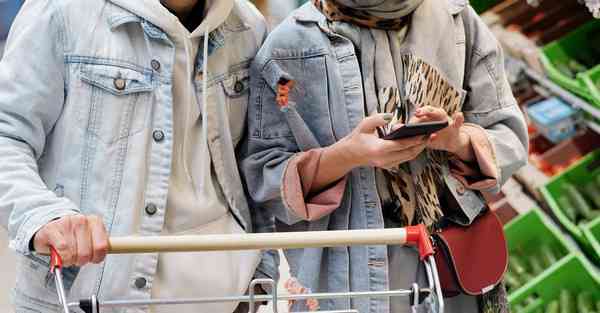 汉中活动摄影_汉中活跃气氛蛋糕